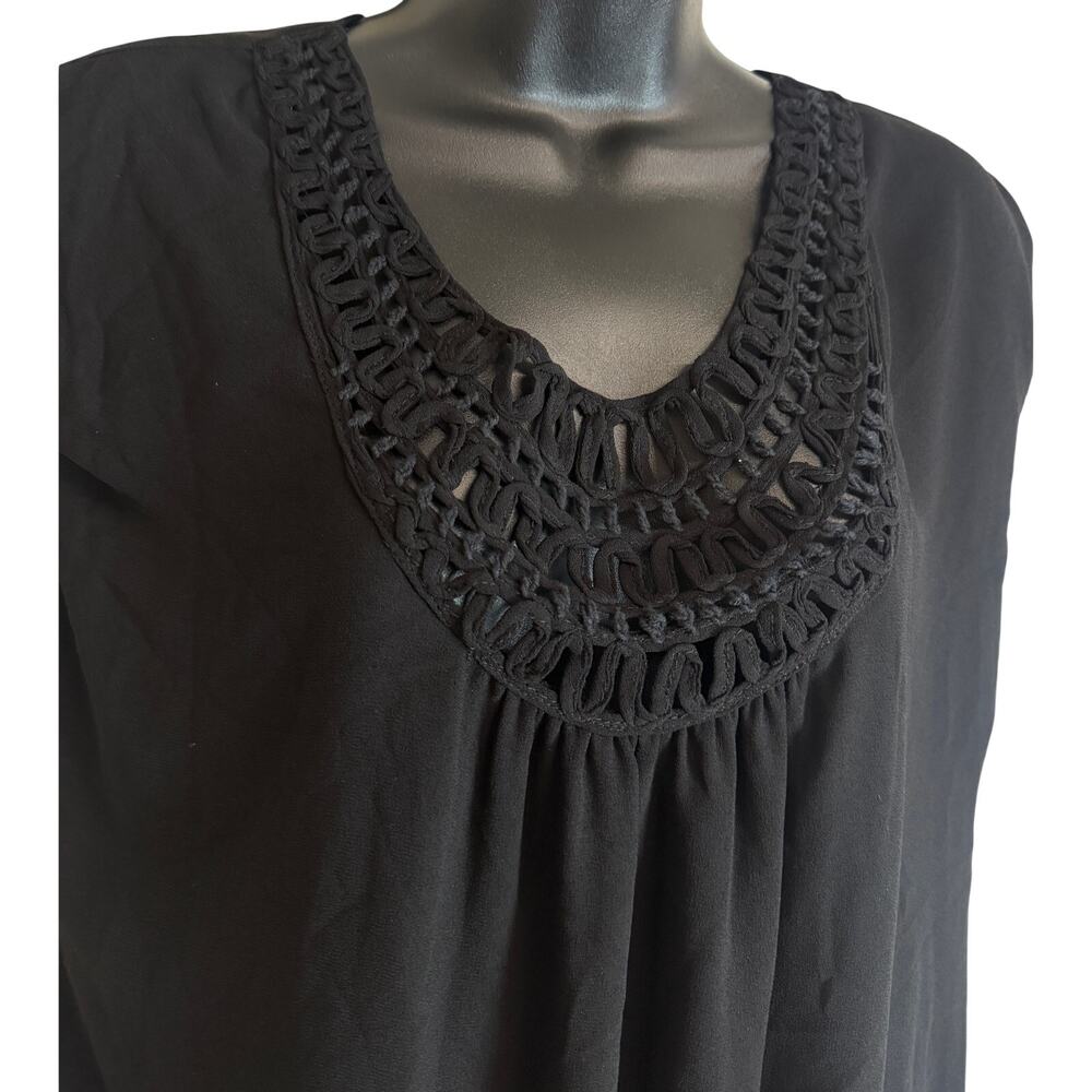 Studio M Womens Black Blouse Large Crochet Neck Boho Peasant Top NWT New - Picture 2 of 8